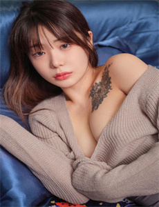 《巜入室强伦女教师在线播放-在线教师》