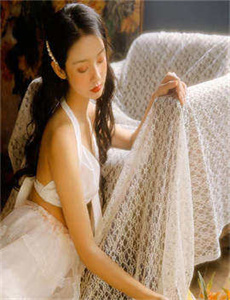 《玉蒲团之玉女心经在线观看-浴室情欲2交换暴露》